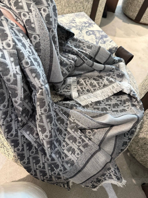 CD 26s Scarf 140cm Silk & Cashmere 299997