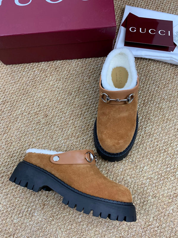 Gucci FW 25 Horsebit Suede Clog Camel Suede with Shearling 506444