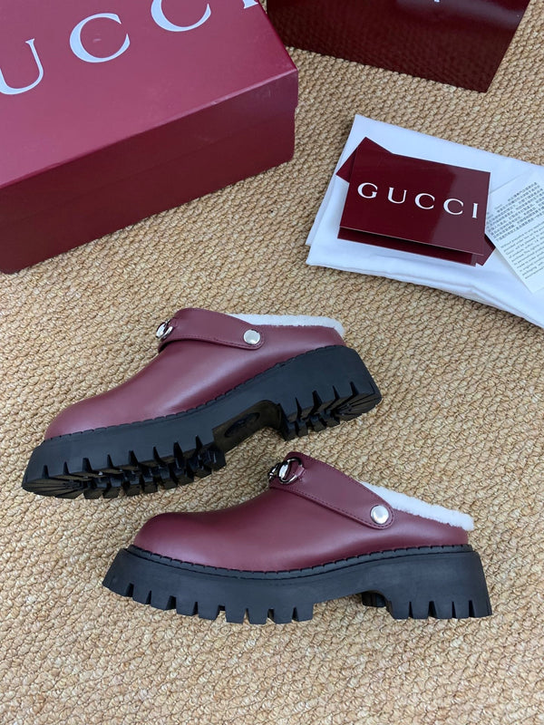 Gucci FW 25 Horsebit Suede Clog Deep Burgundy Leather with Shearling 506442