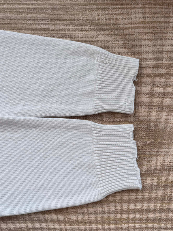 Balenciaga 25 Ripped knit sweater White Wool 0019