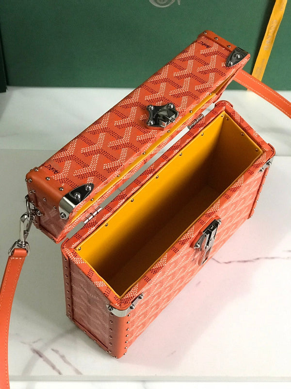 BORSA CASSETTE TRUNK 21 IN TELA GOYARDINE ROSSA E PELLE DI VACCA CLAMECY