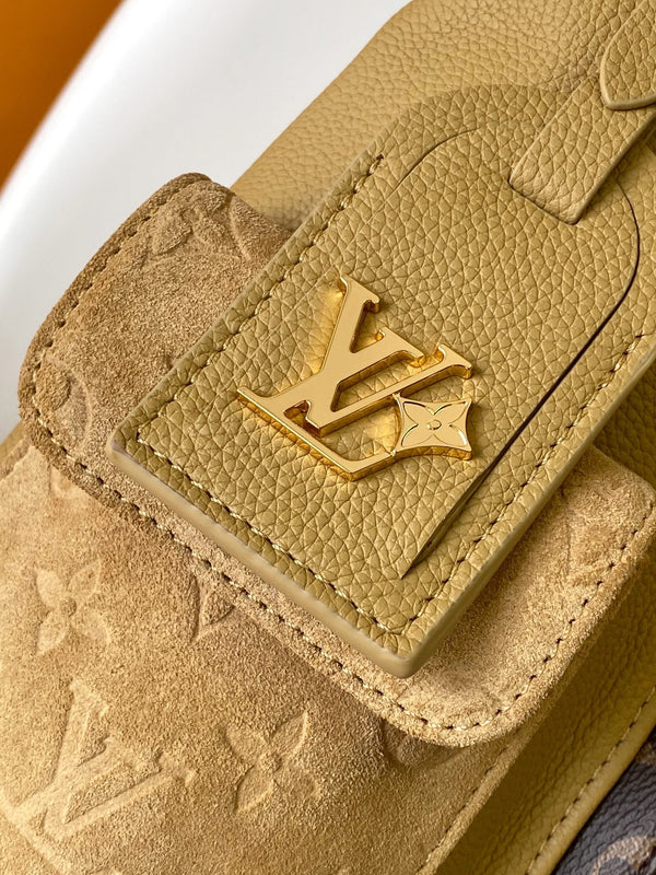 LV Hobo Cargo Bag Khaki Monogram Canvas & Cowhide GHW