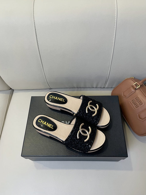 sandalo mule cc 45 in tweed nero in pelle di vitello beige