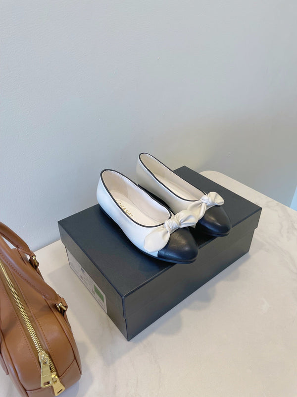 CC Classic Dancing Shoes Black White Sheepskin 530543