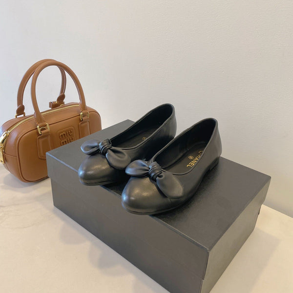 CC Classic Dancing Shoes Black Sheepskin 530544