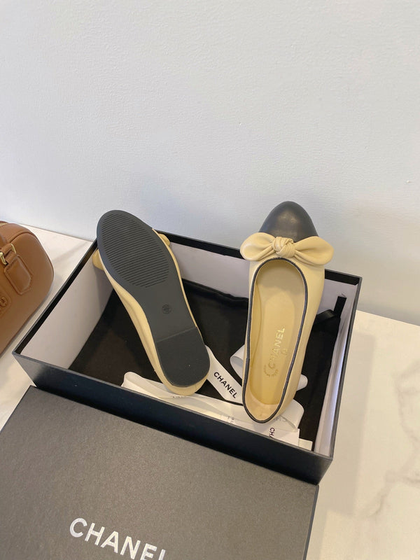 CC Classic Dancing Shoes Black Beige Sheepskin 530545