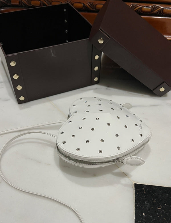 LE COEUR BAG 21 IN WHITE PATENT CALFSKIN ATTACHED STRASS