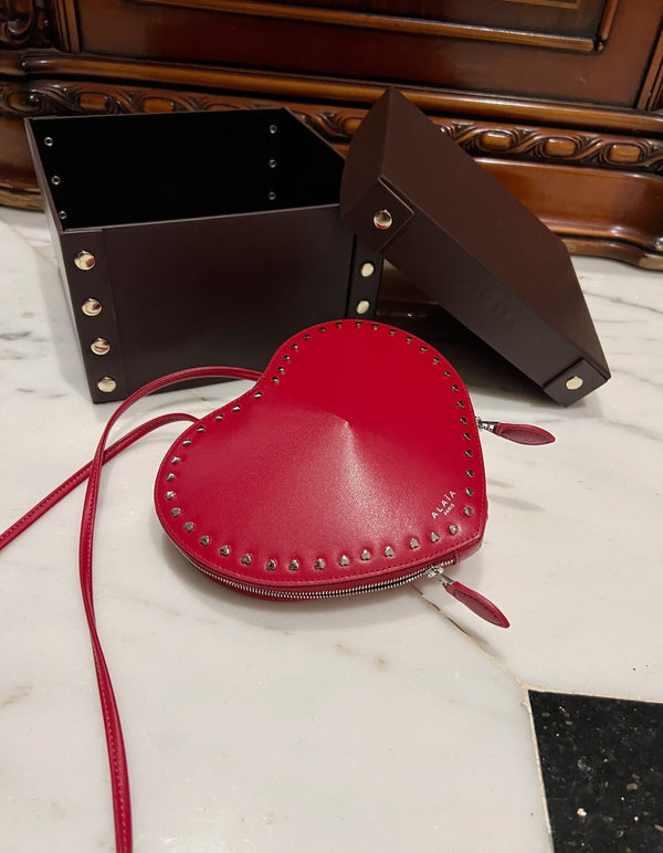 LE COEUR BAG 21 IN CLASSIC RED CALFSKIN WITH STUDDED HEART