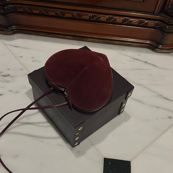 LE COEUR BAG 21 IN BURGUNDY RED SUEDE