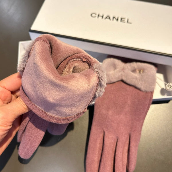GLOVES IN CREPE PINK WOOL WITH RABBIT FUR 456296