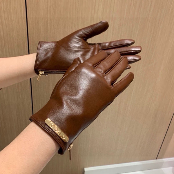 TOUCHSCREEN GLOVES WITH SIDE ZIPPER IN CARAMEL BROWN LAMBSKIN 456310