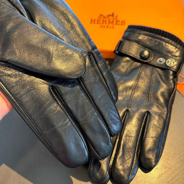 GLOVES WITH BUTTON IN BLACK SHEEPSKIN 456347