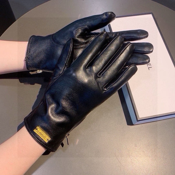 TOUCHSCREEN GLOVES IN BLACK LAMBSKIN WITH GOLD LOGO 462271