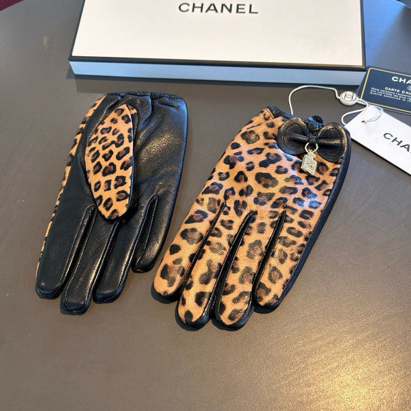 GLOVES IN PERU BROWN MONOGRAM LAMBSKIN 465005