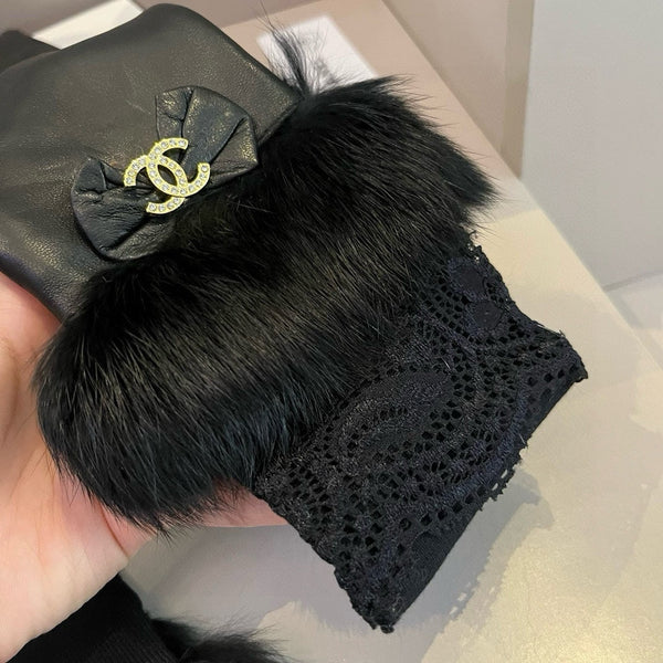 FINGERLESS LONG GLOVES IN BLACK LAMBSKIN WITH RABBIT FUR 465798
