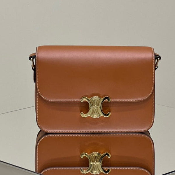 MINI CLAUDE 22 PELLE DI VITELLO LUCIDA MARRONE CANNELLA