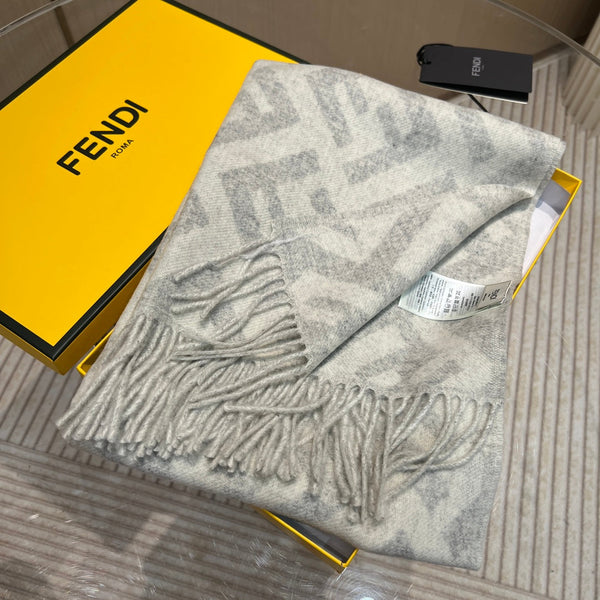 PONCHO FF 140 CM GRIGIO CHIARO MISTO LANA E SETA BIANCA