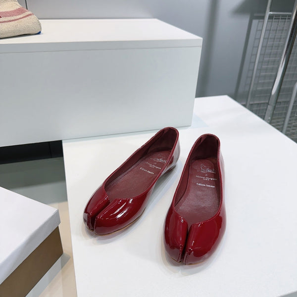 CL x Maison Margiela Ballerines Cuir Verni Bordeaux 639688