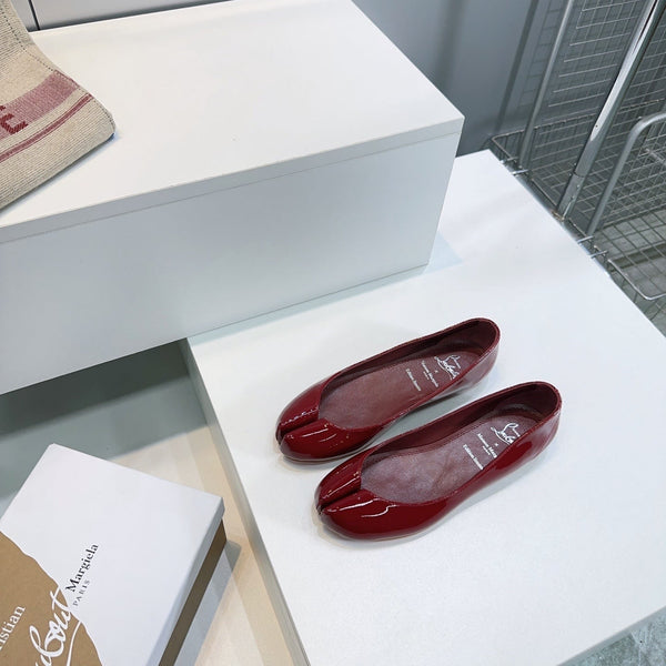 CL x Maison Margiela Ballerines Cuir Verni Bordeaux 639688