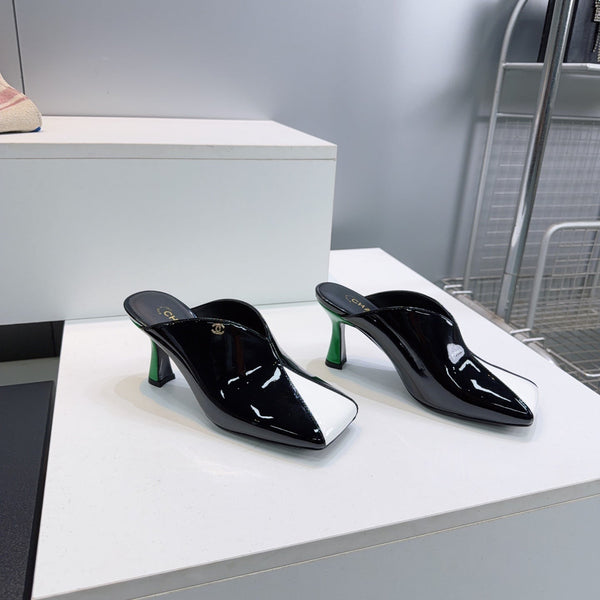 CC Fall 2026 Square Toe High-Heeled Sandals 7cm White Black Patent Leather