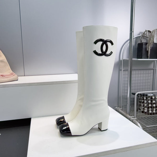 CC 26s Cap-Toe Knee-High Boots 4.5cm White Stretch Lambskin 966844