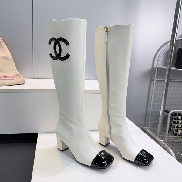 CC 26s Cap-Toe Knee-High Boots 4.5cm White Stretch Lambskin 966844