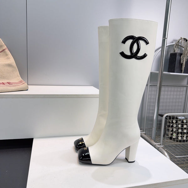 CC 26s Cap-Toe Knee-High Boots 8.5cm White Stretch Lambskin 966849