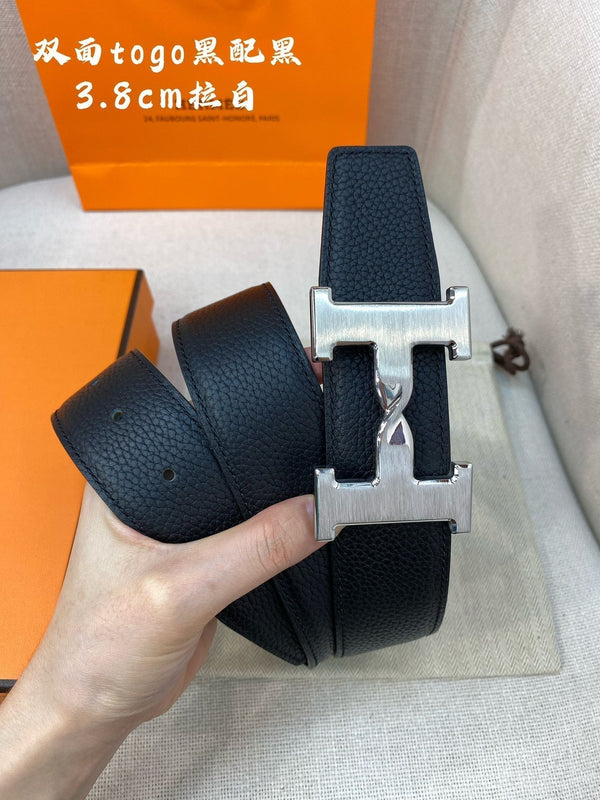 CINTURA HM H CON FIBBIA E CINTURINO REVERSIBILE IN PELLE NERA DA 38 MM, FERRAMENTA IN ARGENTO