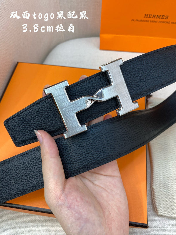 CINTURA HM H CON FIBBIA E CINTURINO REVERSIBILE IN PELLE NERA DA 38 MM, FERRAMENTA IN ARGENTO
