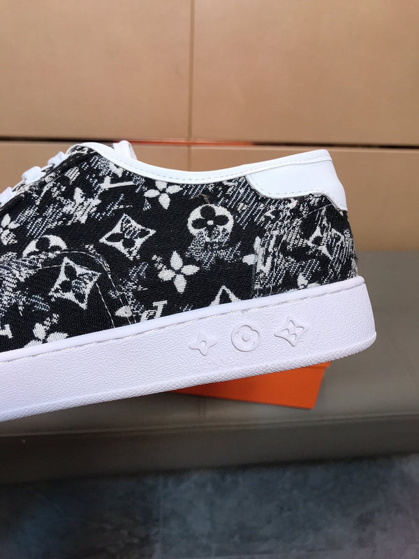 LV TRAINER BLACK MIX WHITE MONOGRAM JACQUARD