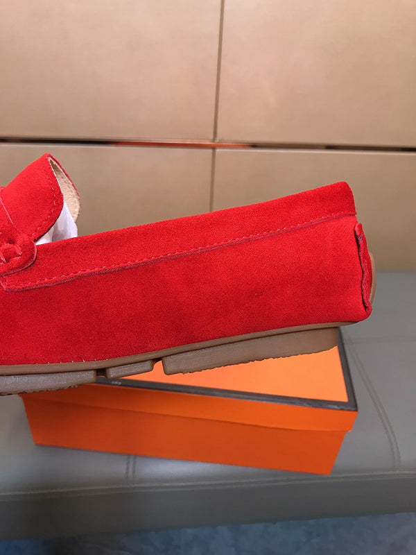 Mocassino da uomo GG in pelle scamosciata rossa 526676