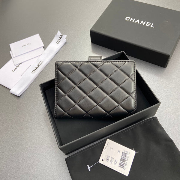 CC 96066 Compact Wallet Black Sheepskin Sliver Steel 234607