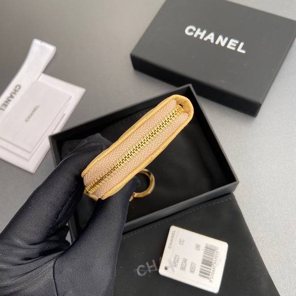 CC Hook & Chain Zipper Card Holder Yellow Caviar GHW 234715
