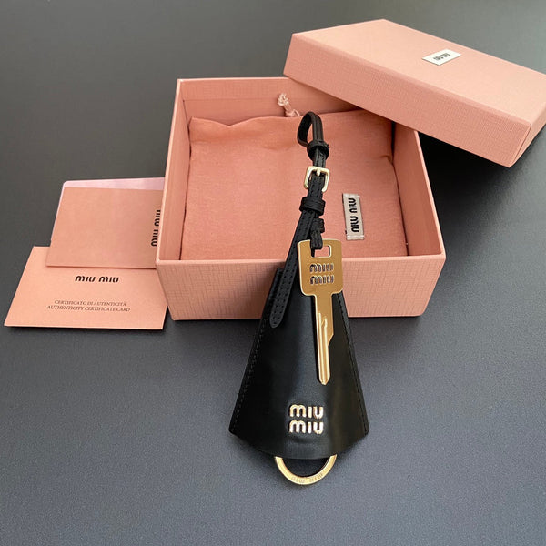 Leather Bag Charm With Key Black Calfskin 240335
