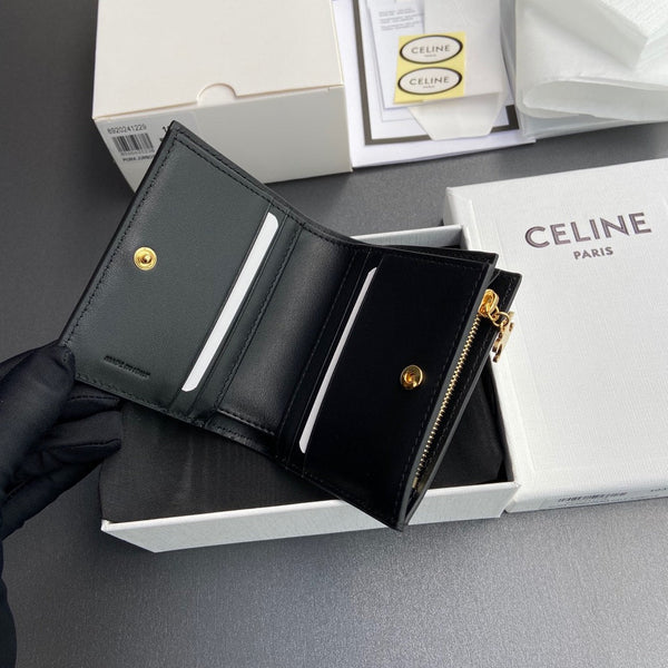 TRIOMPHE Compact Wallet Charms Black Grained Cowhide