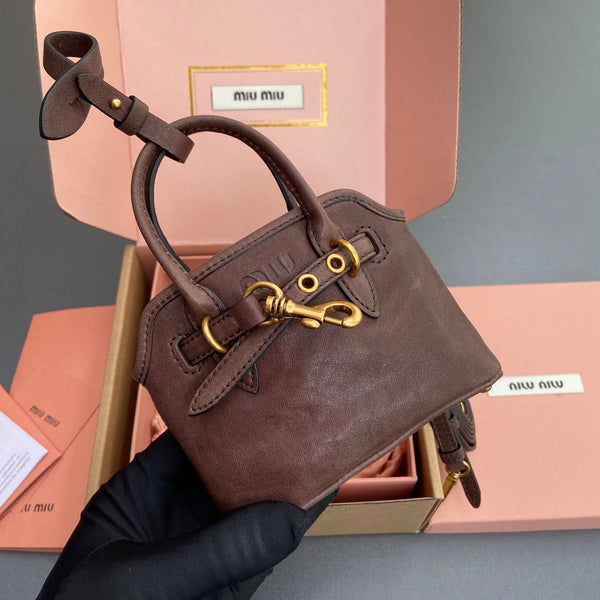 Borsa Miu 12.5 Aventure in nappa Briarwood 240401