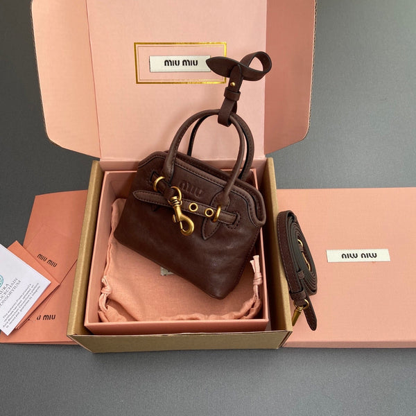 Borsa Miu 12.5 Aventure in nappa Briarwood 240401
