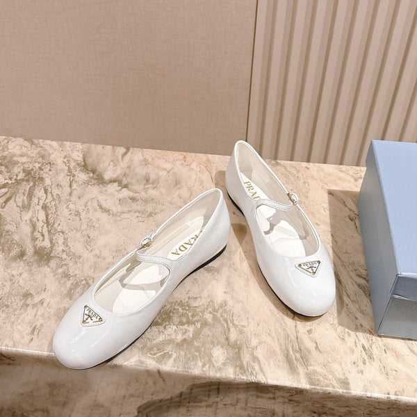 PRA 25s Ballet Flats with Small Buckle White Cowhide 449711