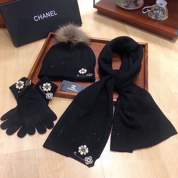 SET TRE PEZZI IN CASHMERE NERO 424004 