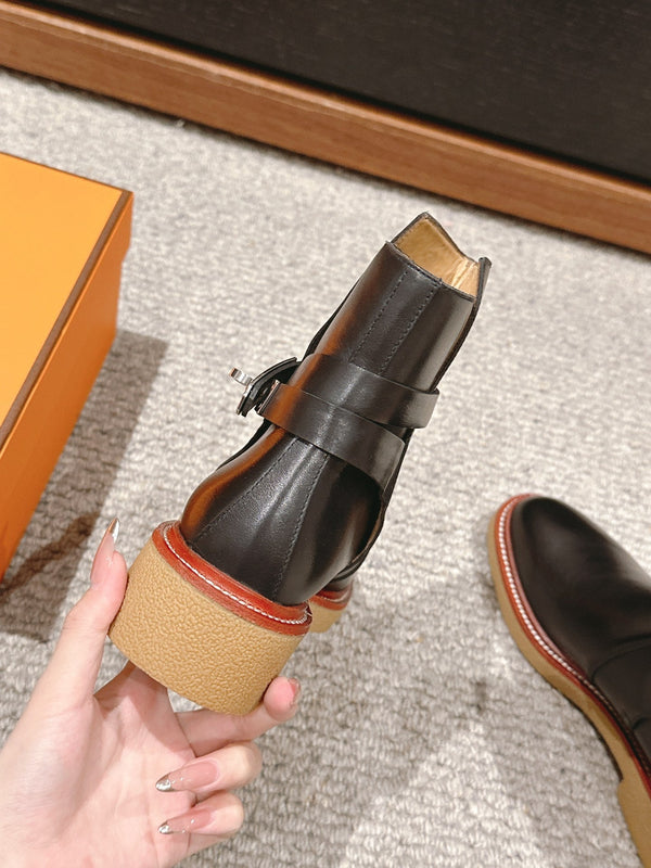 history ankle boot black calfskin