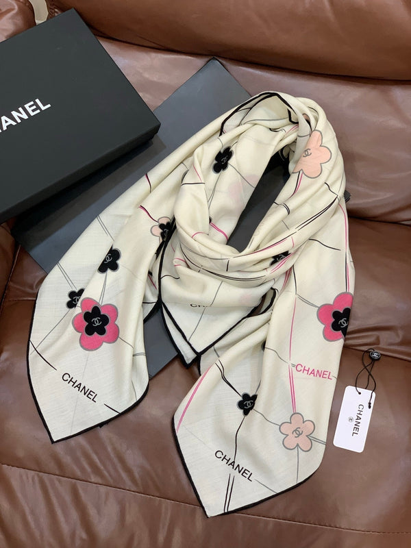 CC 25 Écharpe 140cm Blanc Rose Cachemire 293176