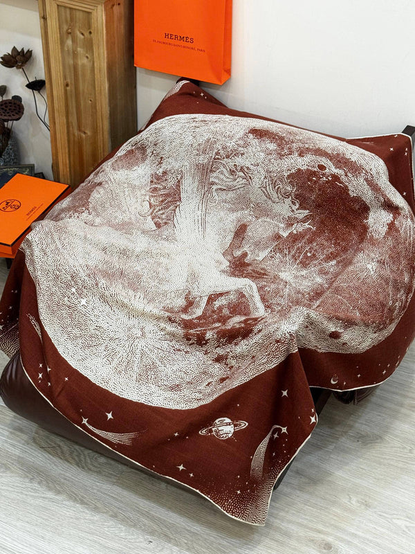 HM Clair de Lune 140 CM Brown Cashmere and Silk 293250