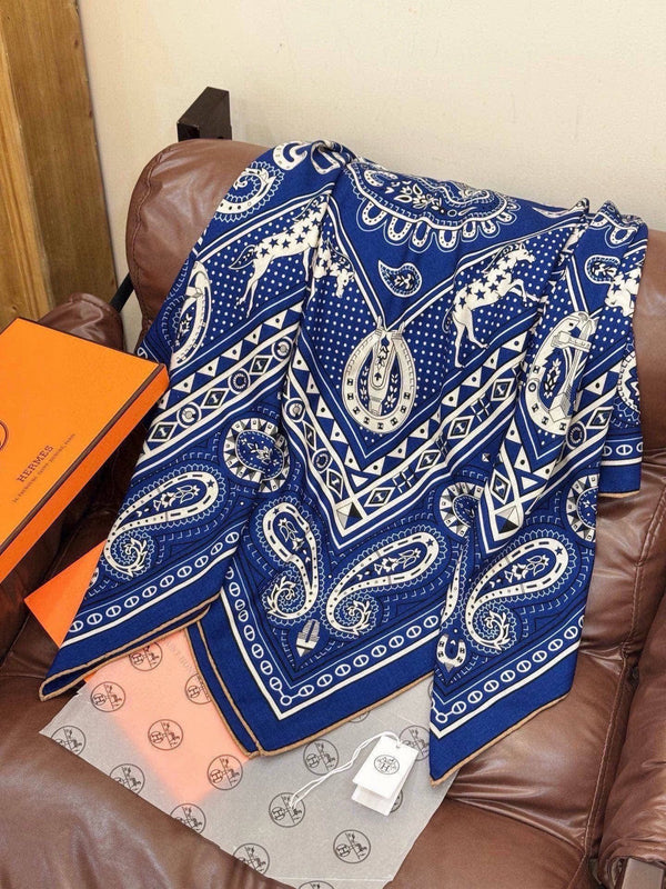 HM Cheval de Coeur Bandana Scarf 140*140cm Blue Cashmere Silk 286288