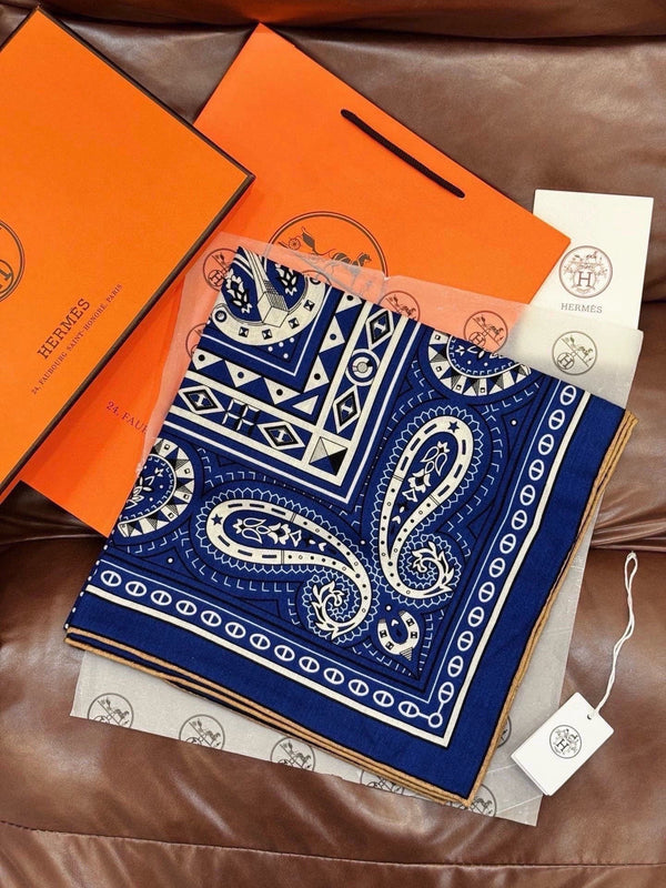 HM Cheval de Coeur Bandana Scarf 140*140cm Blue Cashmere Silk 286288