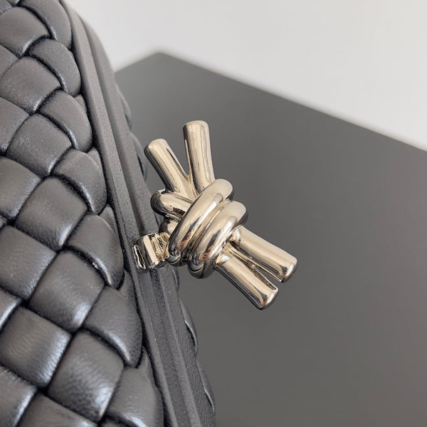 CLASSIC KNOT 20 IN PELLE DI AGNELLO NERA