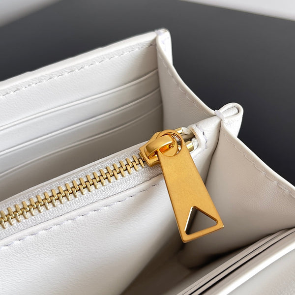 BORSA ANDIAMO 19 IN VITELLO BIANCO