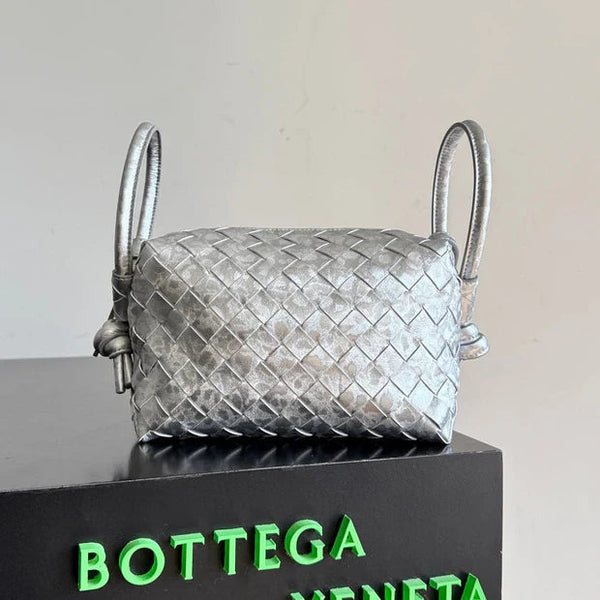 Bottega Veneta 2026 Sac Loop 21cm Cuir Tressé Intrecciato Argent 137119