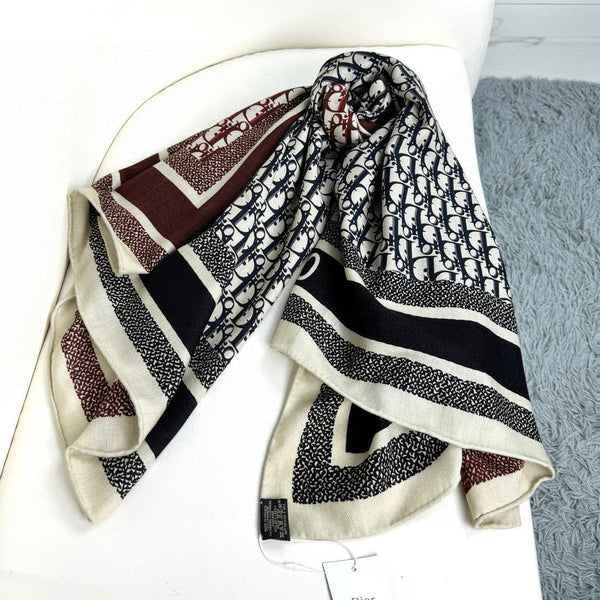CD 26s Scarf 140cm Silk & Cashmere 304566