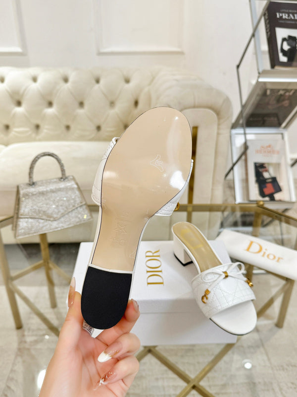 CD Cannage Heeled Slide 3.5cm White Quilted Lambskin 668028