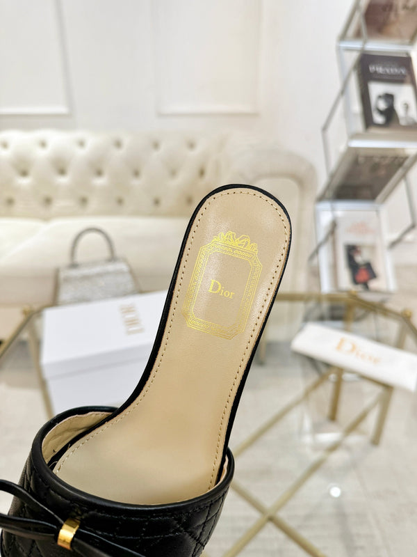 CD Cannage Heeled Slide 3.5cm Black Quilted Lambskin 668031